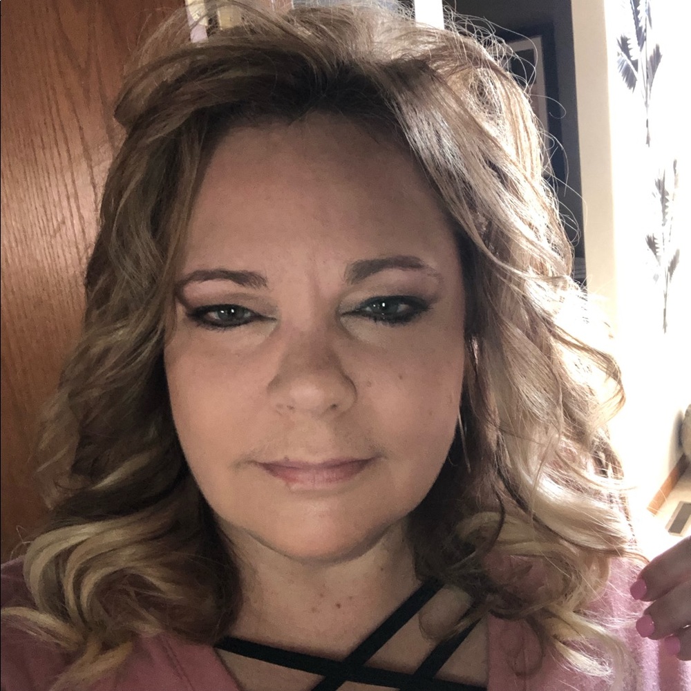 Meet your Posher, Kimberly